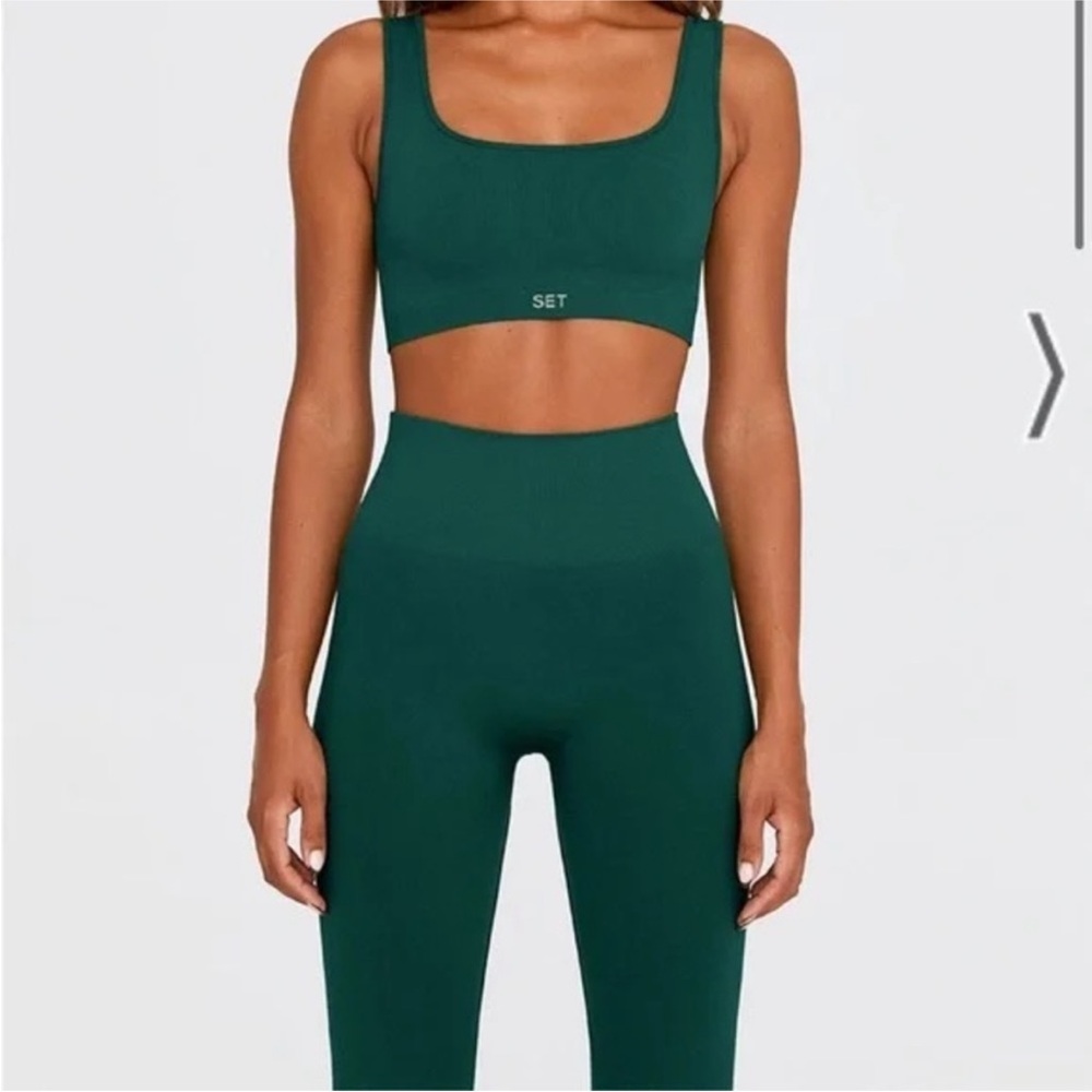 SET Active Forest Green Activewear Set